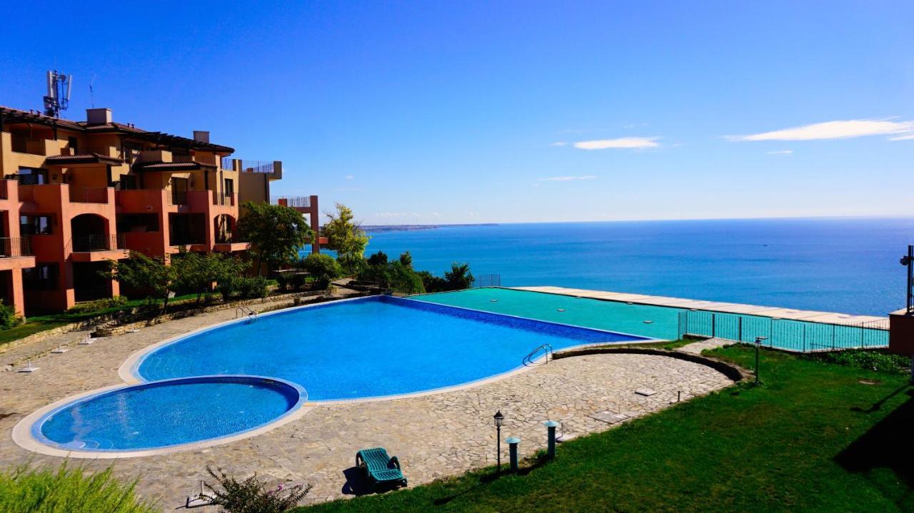 Ваканционни Апартаменти Калиакрия - Holiday Apartments Kaliakria Topola Bagian luar foto