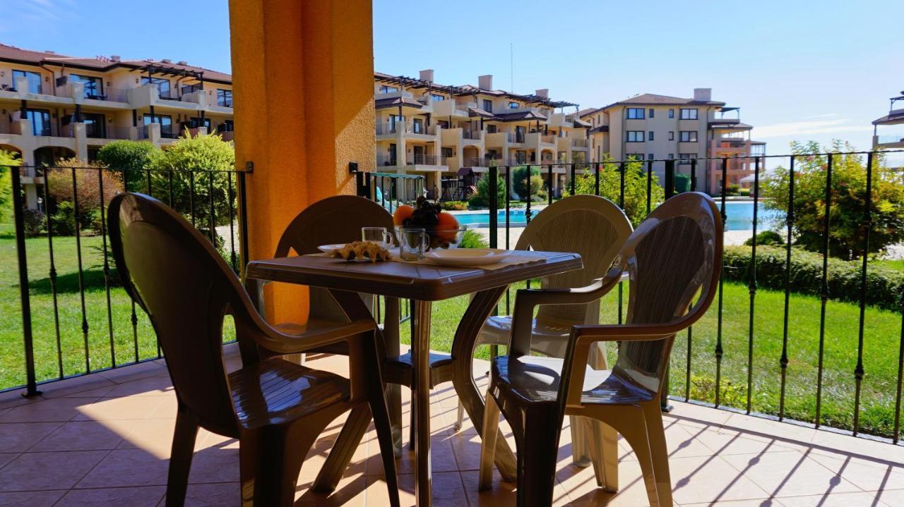 Ваканционни Апартаменти Калиакрия - Holiday Apartments Kaliakria Topola Bagian luar foto